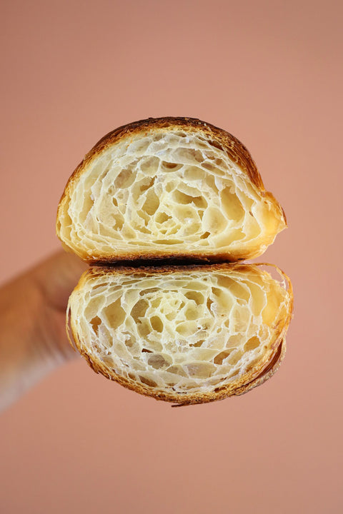 Croissant de mantequilla